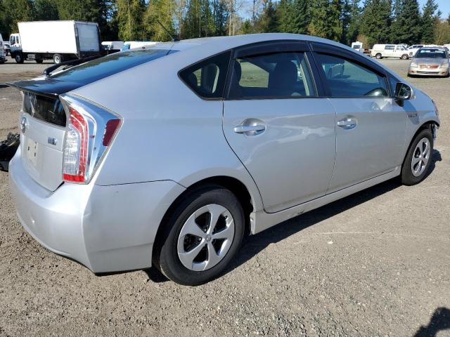 Image 3 of 2013 TOYOTA PRIUS  2013 with VIN JTDKN3DU3D5600173