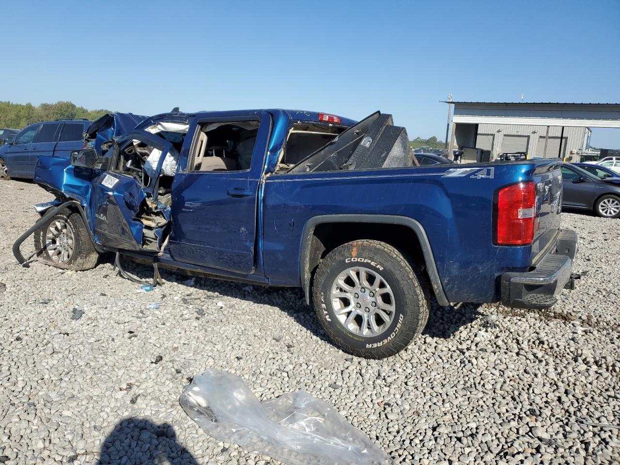 Obraz 2 z 2015 GMC SIERRA K1500 SLE 2015 z VIN 3GTU2UEC5FG157775