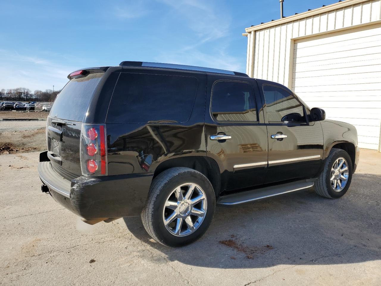Изображение 3 2011 GMC YUKON DENALI 2011 с VIN 1GKS2EEF2BR124903