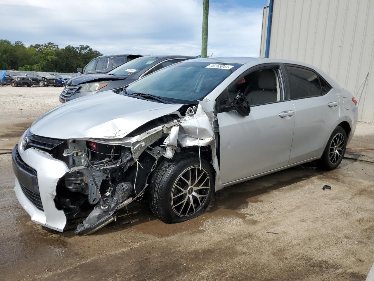 Image 1 of 2015 TOYOTA COROLLA L 2015 with VIN 2T1BURHE0FC334464