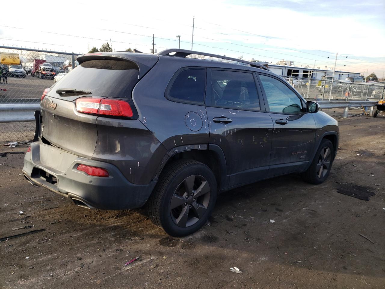 Image 3 of 2017 JEEP CHEROKEE LATITUDE 2017 with VIN 1C4PJMCS2HW503604