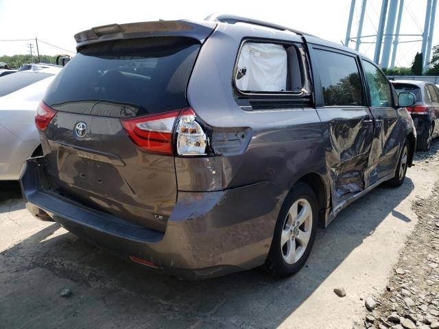 Obraz 3 z 2019 TOYOTA SIENNA LE 2019 z VIN 5TDKZ3DCXKS992698