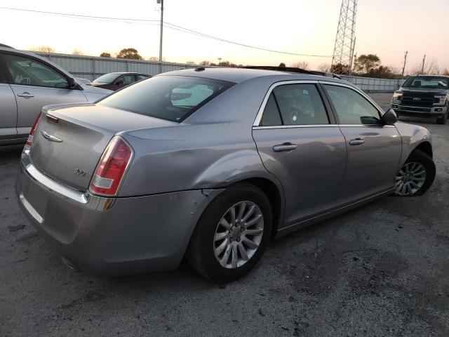 Obraz 3 z 2014 CHRYSLER 300  2014 z VIN 2C3CCAAG1EH358107