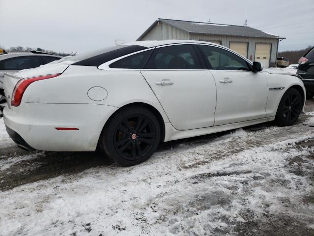 Image 3 of 2016 JAGUAR XJ  2016 with VIN SAJWJ1CD6G8W00627
