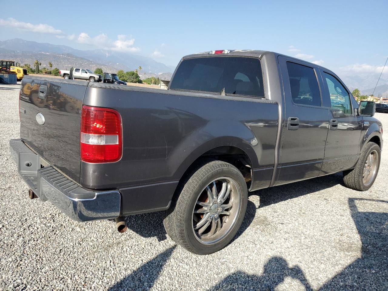 Image 3 of 2006 FORD F150 SUPERCREW 2006 with VIN 1FTPW12566KA92515
