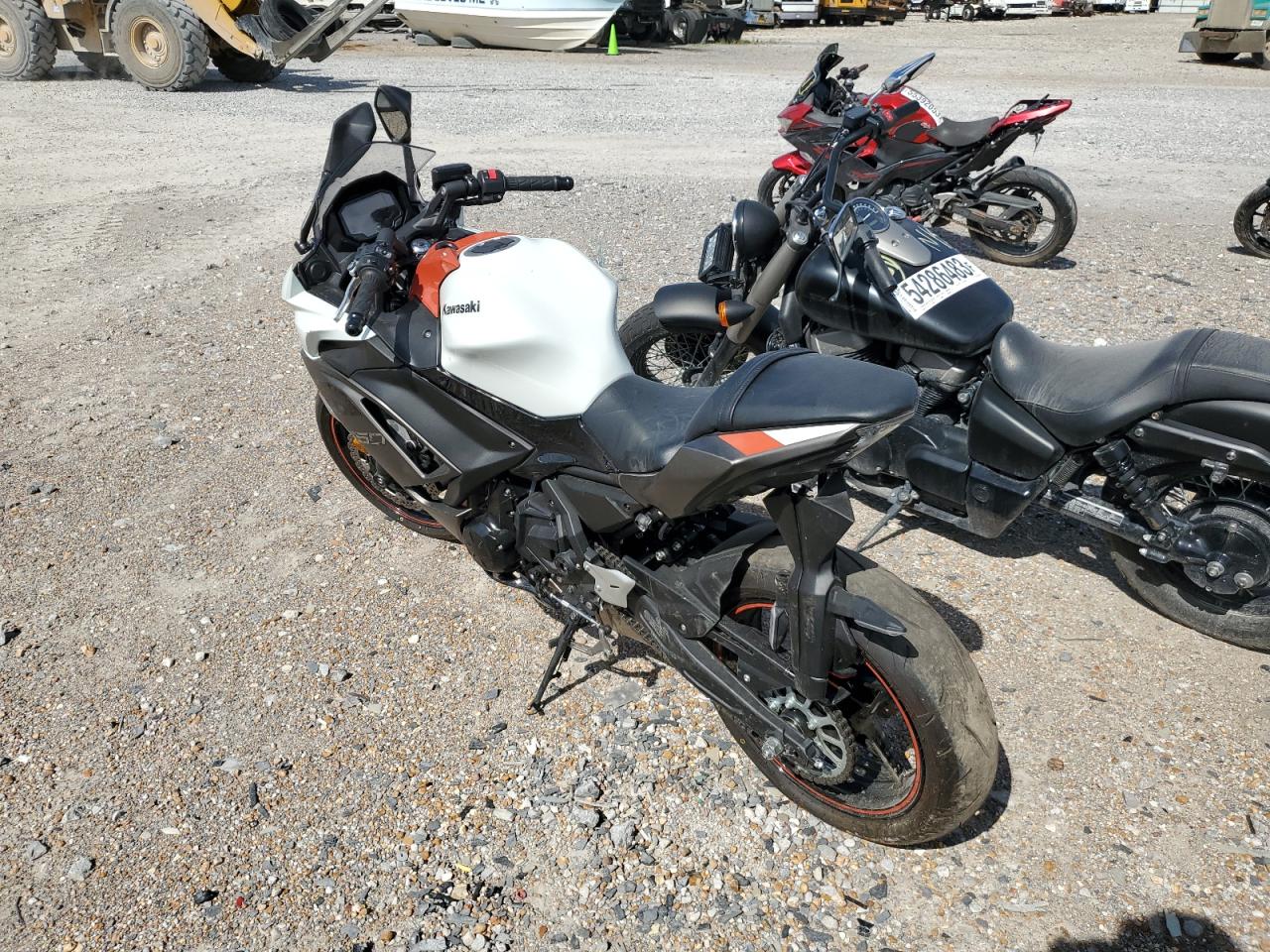Изображение 3 2023 KAWASAKI EX650 R 2023 с VIN ML5EXER1XPDA94835
