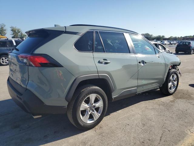 Изображение 3 2020 TOYOTA RAV4 XLE 2020 с VIN 2T3W1RFVXLW092118