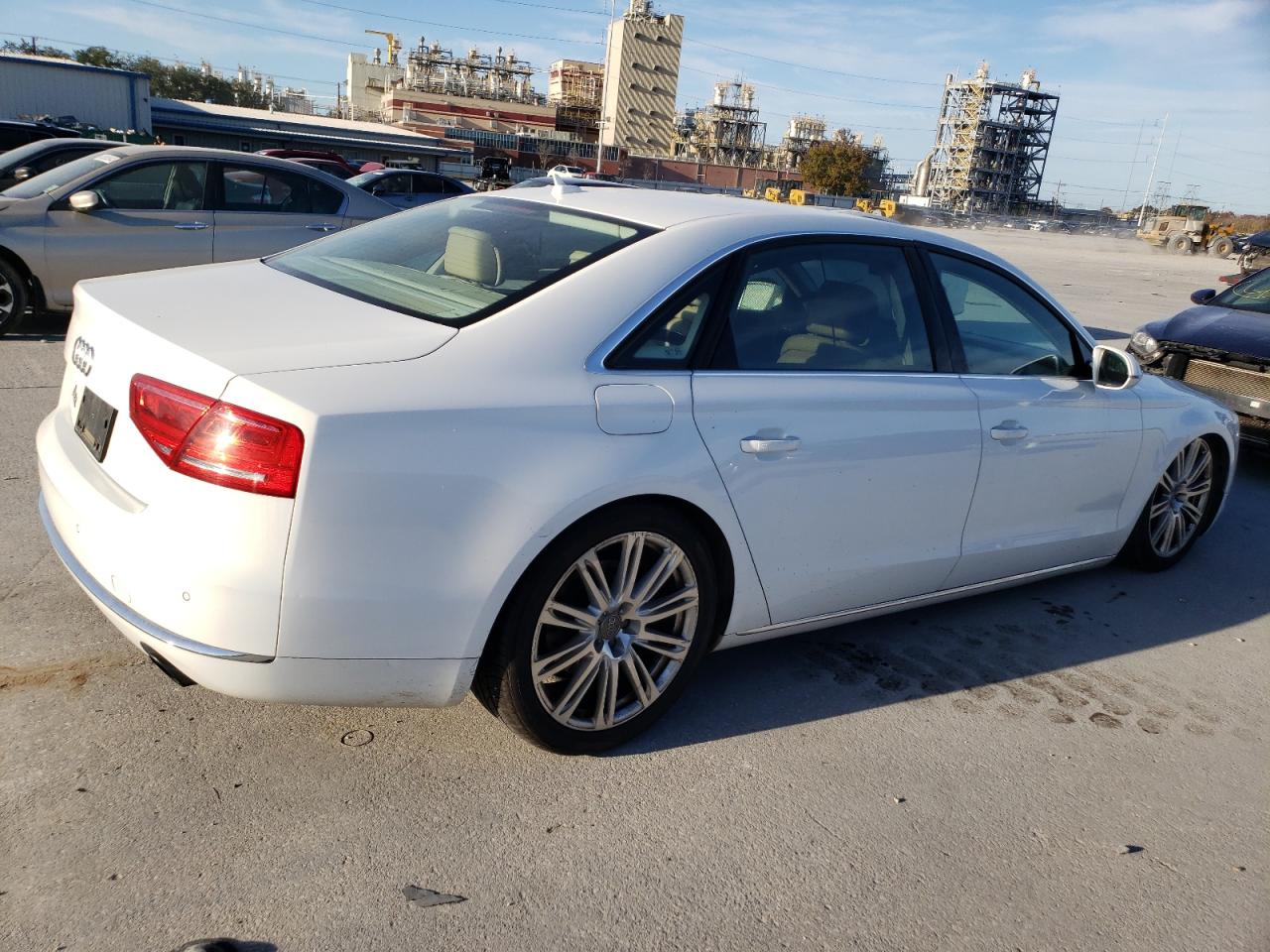 Изображение 3 2013 AUDI A8 L QUATTRO 2013 с VIN WAURGAFD7DN016138