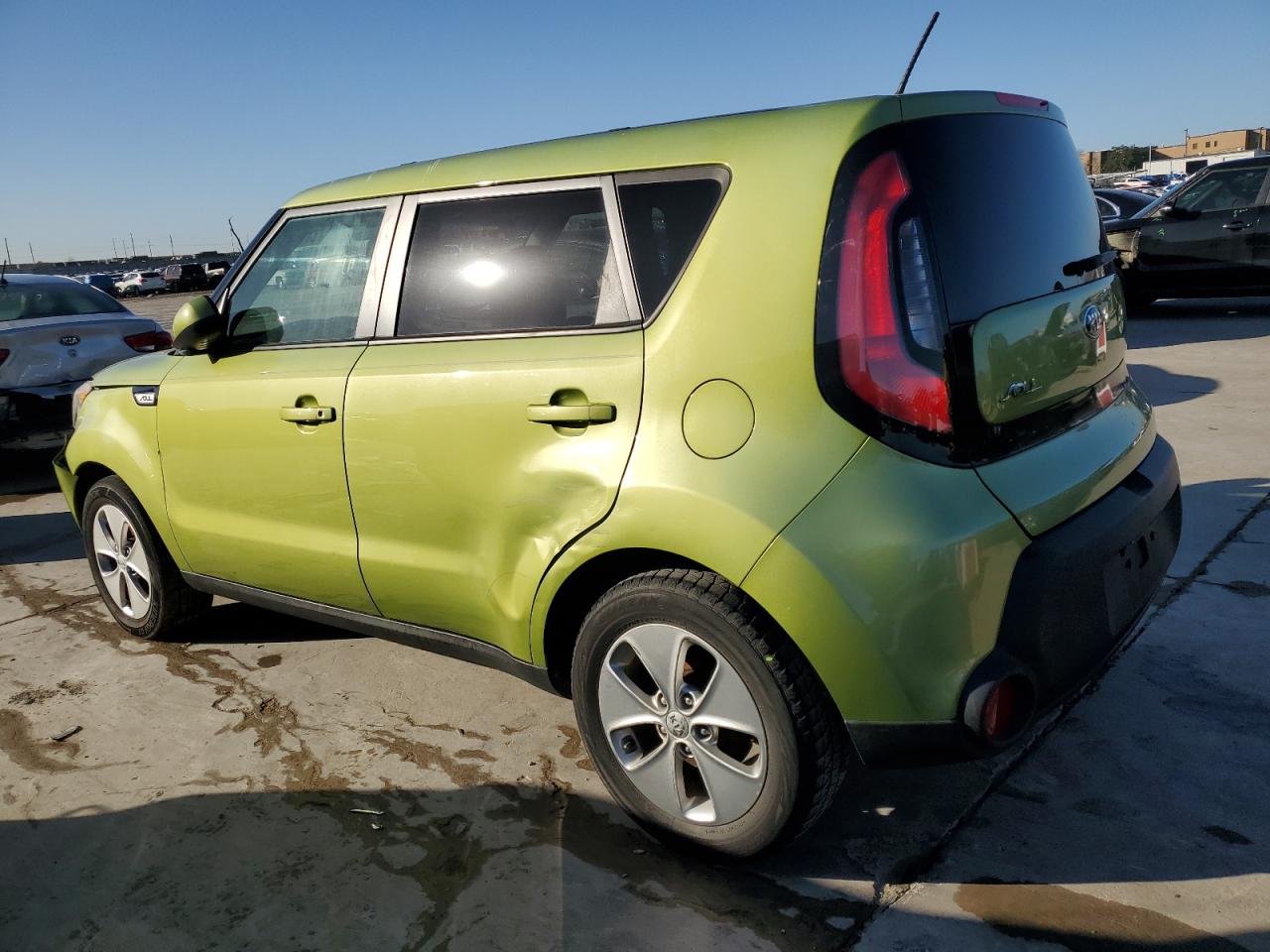 Obraz 2 z 2015 KIA SOUL  2015 z VIN KNDJN2A26F7810136