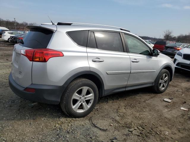 Image 3 of 2013 TOYOTA RAV4 XLE 2013 with VIN JTMRFREV7DD006309