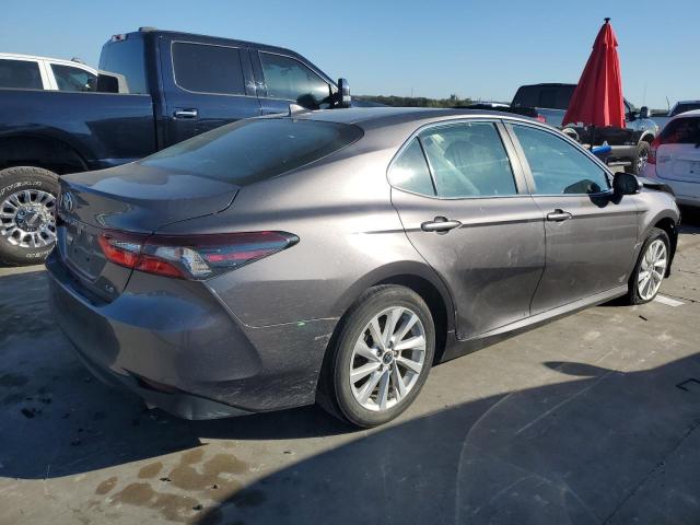 Изображение 3 2021 TOYOTA CAMRY LE 2021 с VIN 4T1C11AK1MU584063