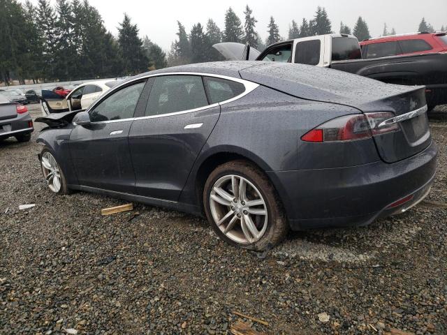Изображение 2 2015 TESLA MODEL S 70D 2015 с VIN 5YJSA1S24FF099796