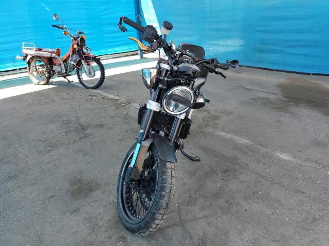 Obraz 2 z 2020 HUSQVARNA VITPILEN 401/SVARTPILEN 401  2020 z VIN MD2JUJ40XLC263991