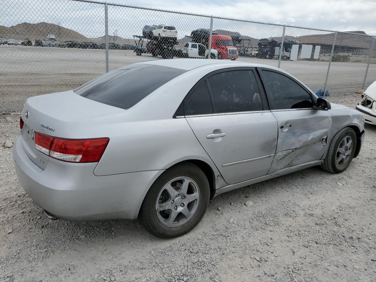 Obraz 3 z 2006 HYUNDAI SONATA GLS 2006 z VIN 5NPEU46F76H119317