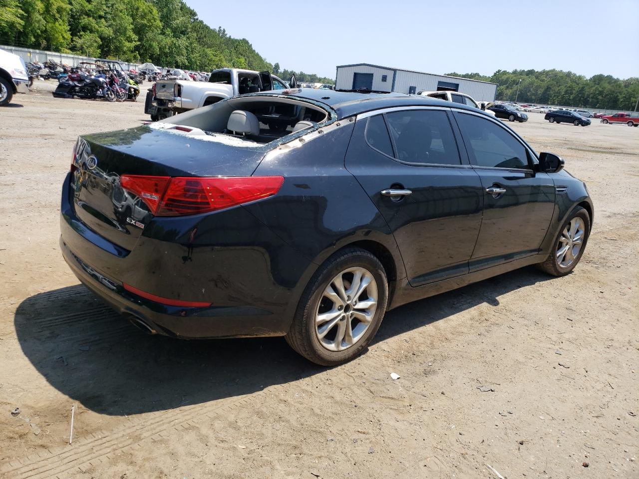Image 3 of 2012 KIA OPTIMA EX 2012 with VIN 5XXGN4A71CG087963