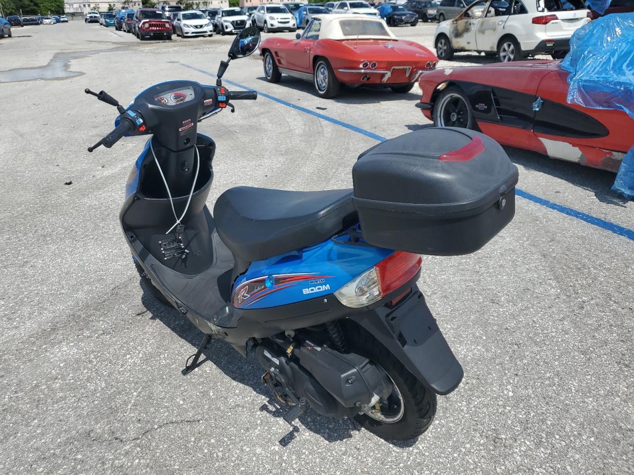 Изображение 3 2022 JBLC SCOOTER 2022 с VIN L2BB9NCC3NB612071