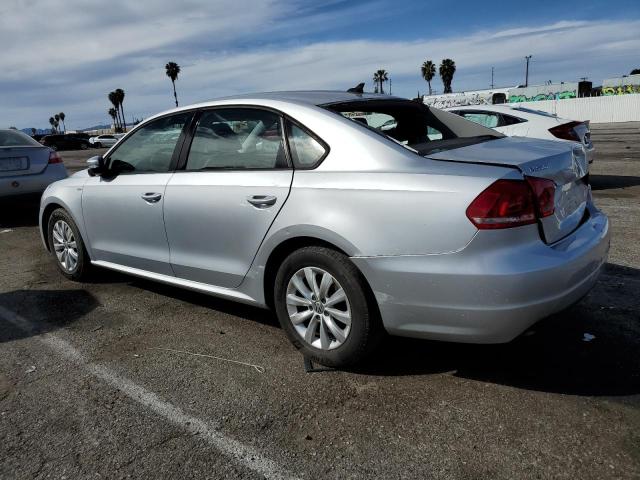 Изображение 2 2015 VOLKSWAGEN PASSAT S 2015 с VIN 1VWAT7A35FC049986