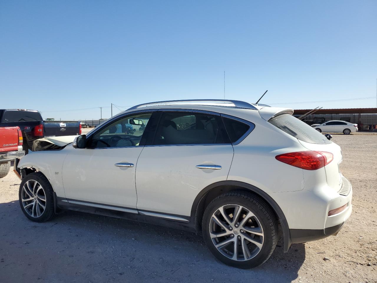 Obraz 2 z Infiniti Qx50 2017 z VIN JN1BJ0RR2HM413911