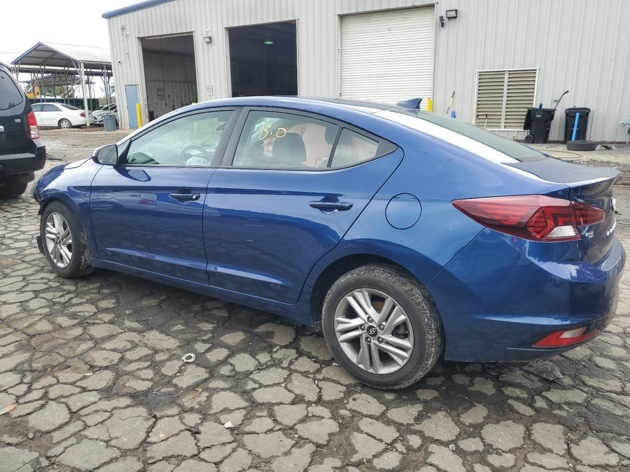 Изображение 2 2020 HYUNDAI ELANTRA SEL 2020 с VIN 5NPD84LF2LH552379