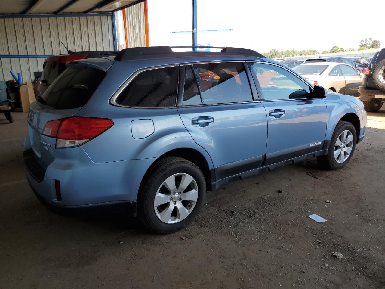 Изображение 3 2011 SUBARU OUTBACK 2.5I PREMIUM 2011 с VIN 4S4BRBGC3B3326141