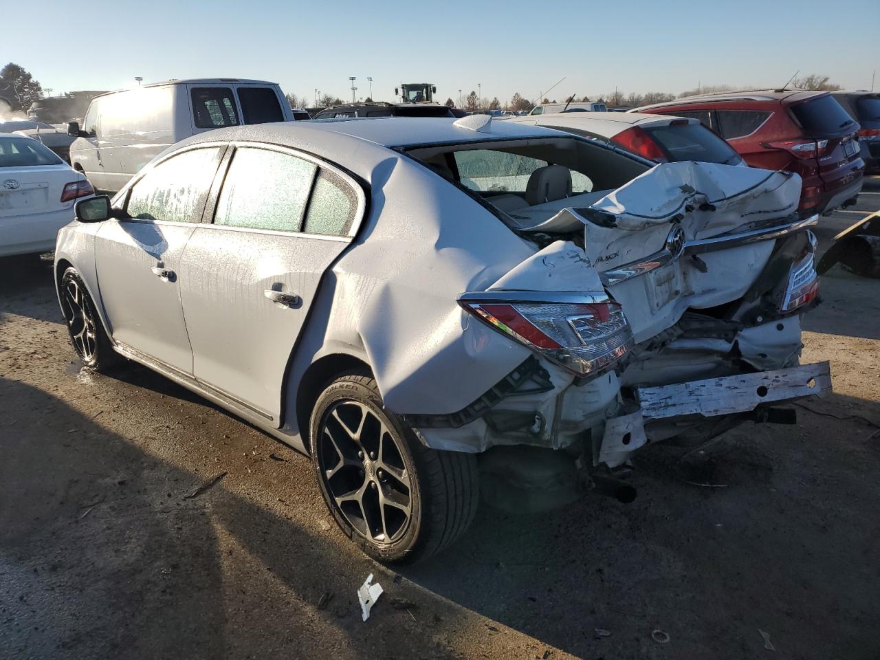 Obraz 2 z 2016 BUICK LACROSSE SPORT TOURING 2016 z VIN 1G4G45G31GF198834