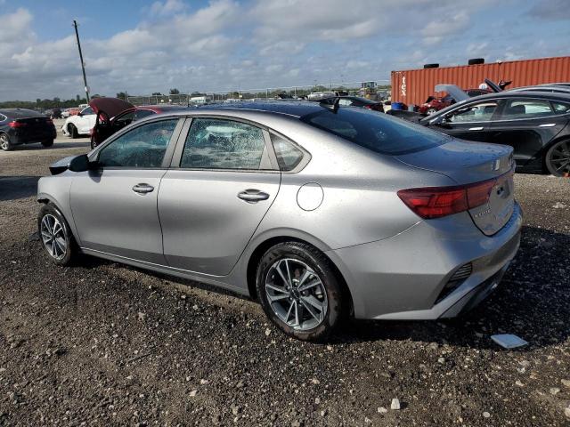 Obraz 2 z 2023 KIA FORTE LX 2023 z VIN 3KPF24AD5PE582871