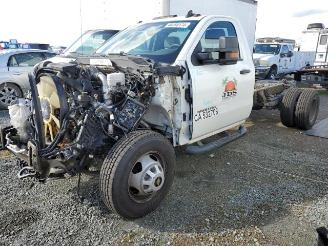 Image 2 of 2018 CHEVROLET SILVERADO C3500 2018 with VIN 1GB3CYCY1JF143613