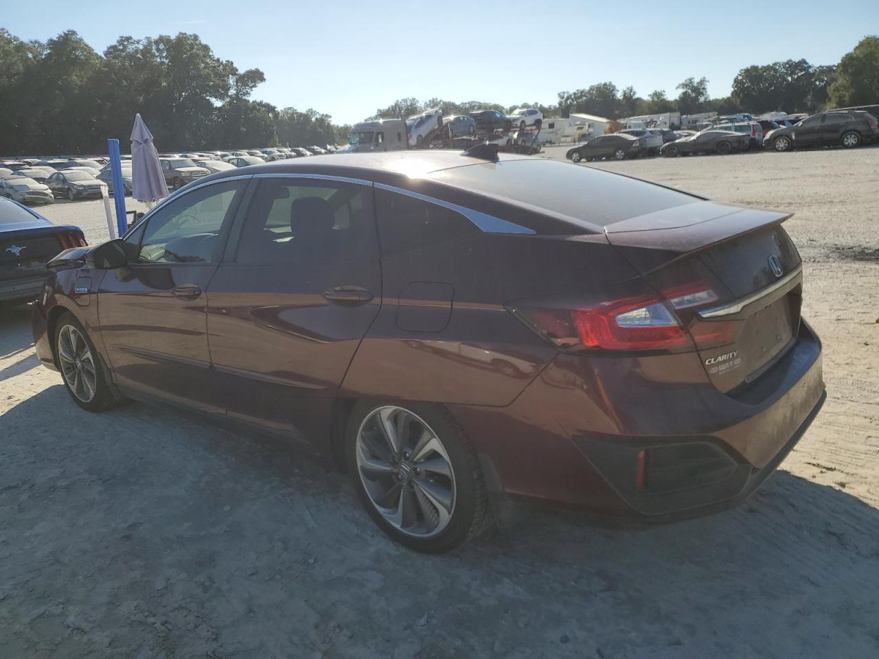 Obraz 2 z 2018 HONDA CLARITY  2018 z VIN JHMZC5F13JC012881