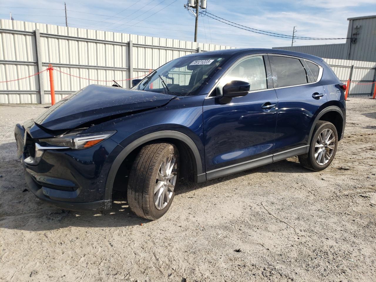Image 1 of 2021 MAZDA CX-5 GRAND TOURING 2021 with VIN JM3KFBDM3M0452117