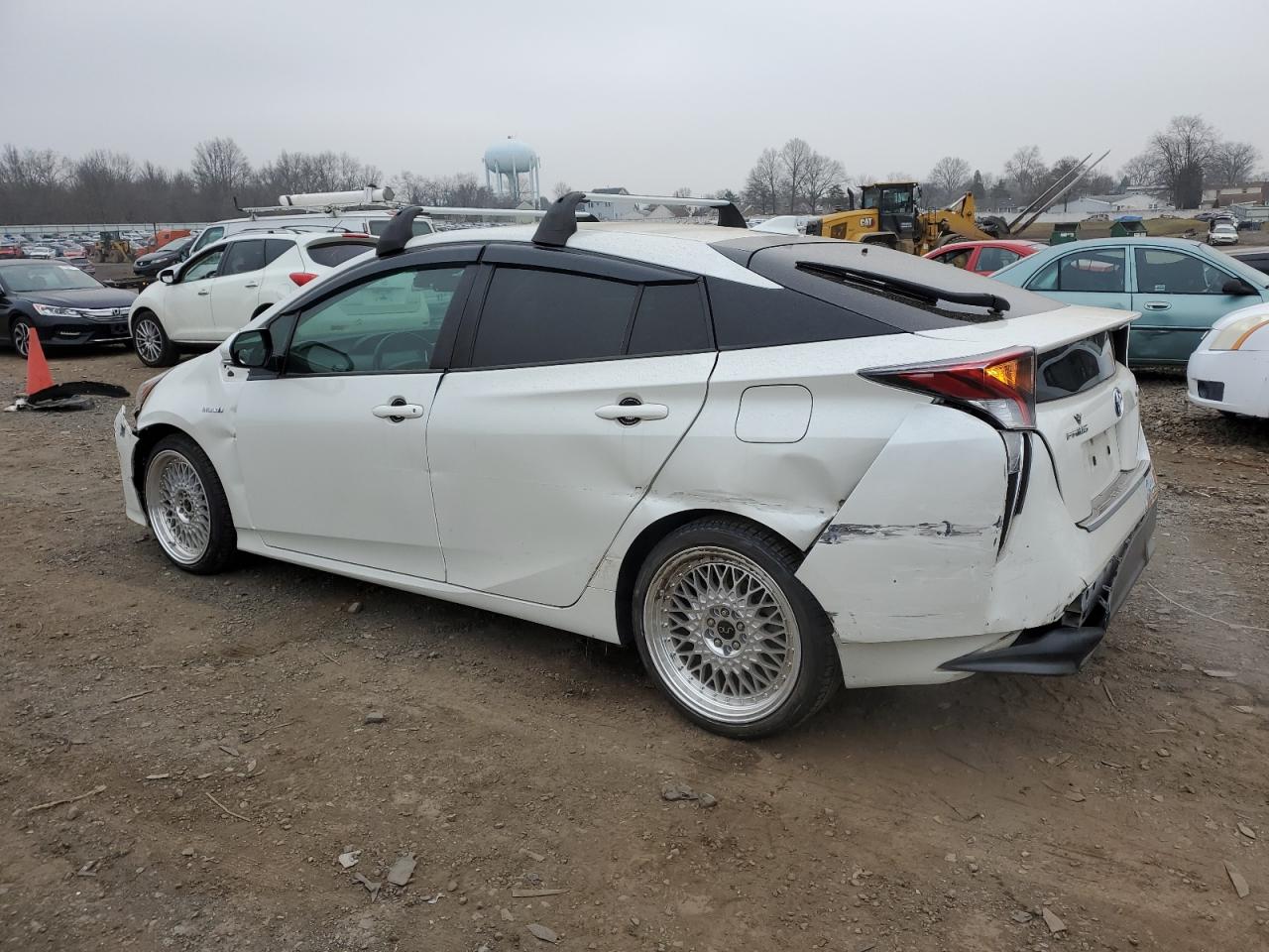 Image 2 of 2016 TOYOTA PRIUS  2016 with VIN JTDKARFUXG3510613