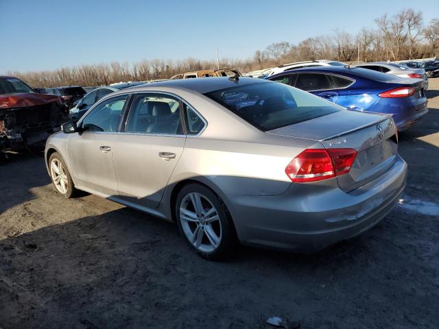 Obraz 2 z 2014 VOLKSWAGEN PASSAT SE 2014 z VIN 1VWBS7A37EC060476