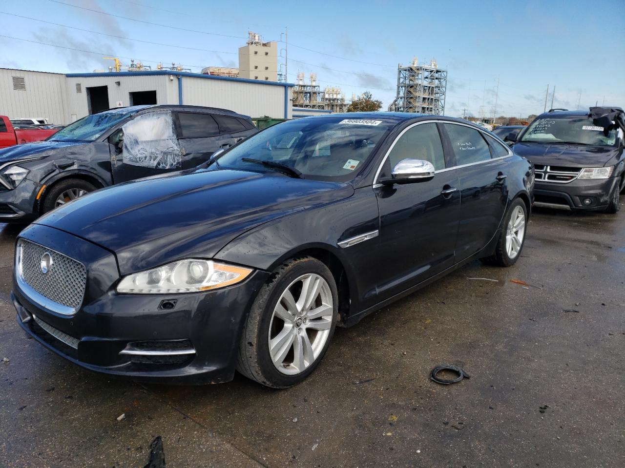2012 JAGUAR XJL  2012 image