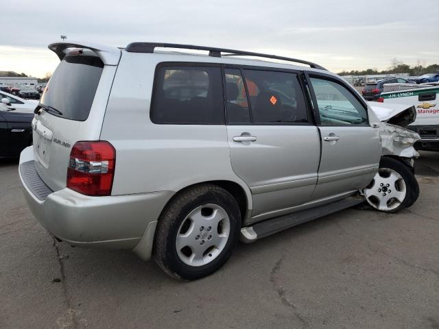 Image 3 of 2004 TOYOTA HIGHLANDER  2004 with VIN JTEEP21A440040975