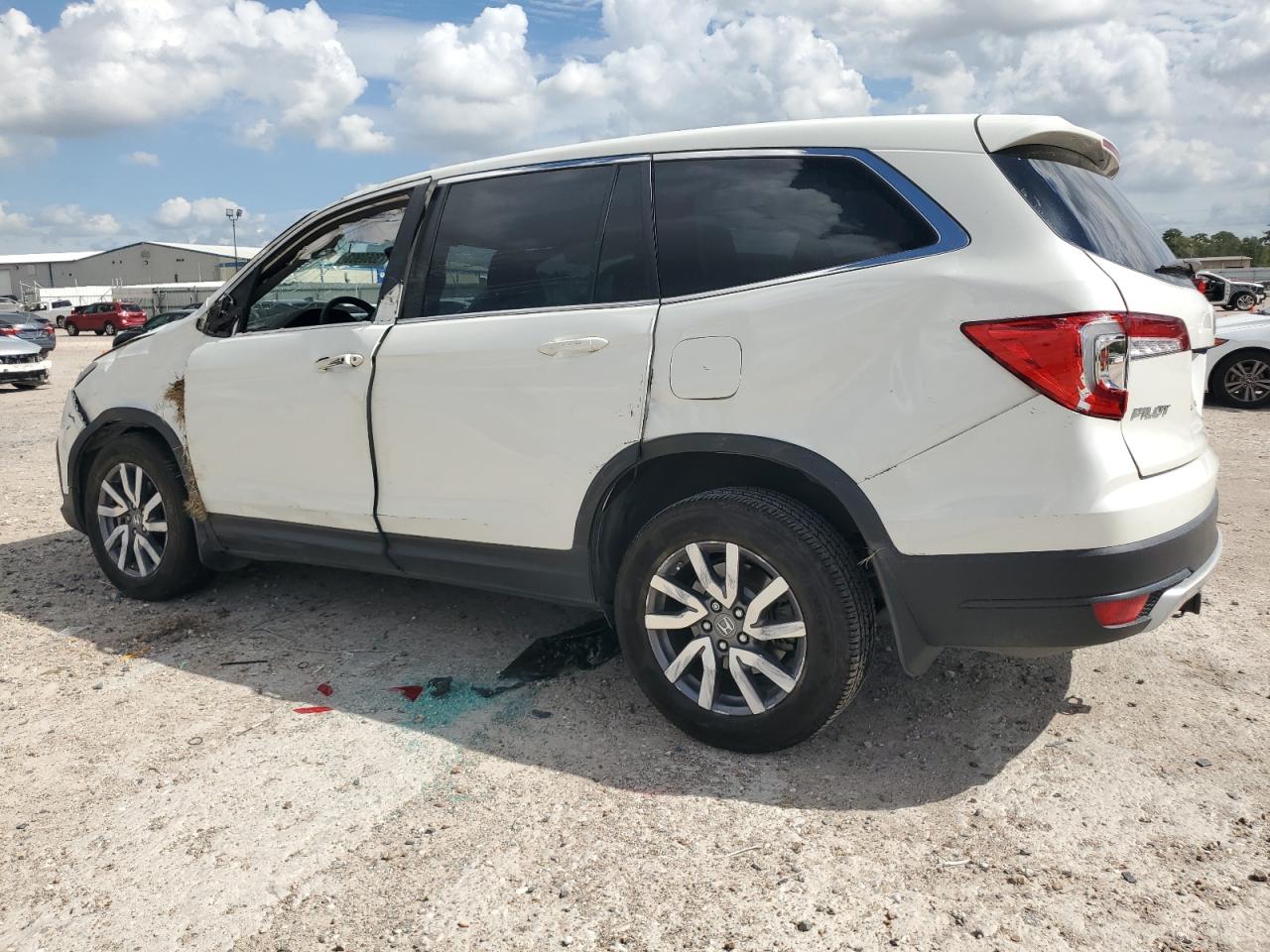 Изображение 2 Honda Pilot Ex 2019 с VIN 5FNYF6H39KB017600