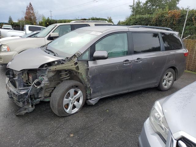 Изображение 1 2016 TOYOTA SIENNA LE 2016 с VIN 5TDKK3DC9GS718582