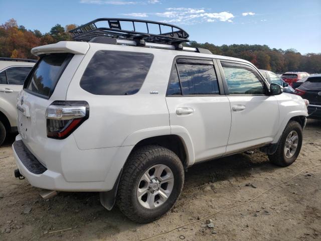 Image 3 of 2019 TOYOTA 4RUNNER SR5 2019 with VIN JTEBU5JRXK5633971