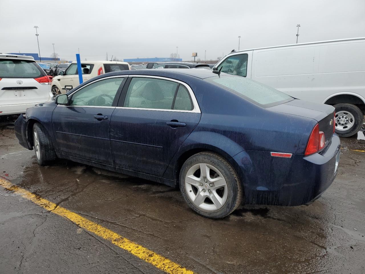 Obraz 2 z 2010 CHEVROLET MALIBU LS 2010 z VIN 1G1ZB5EB9AF258744