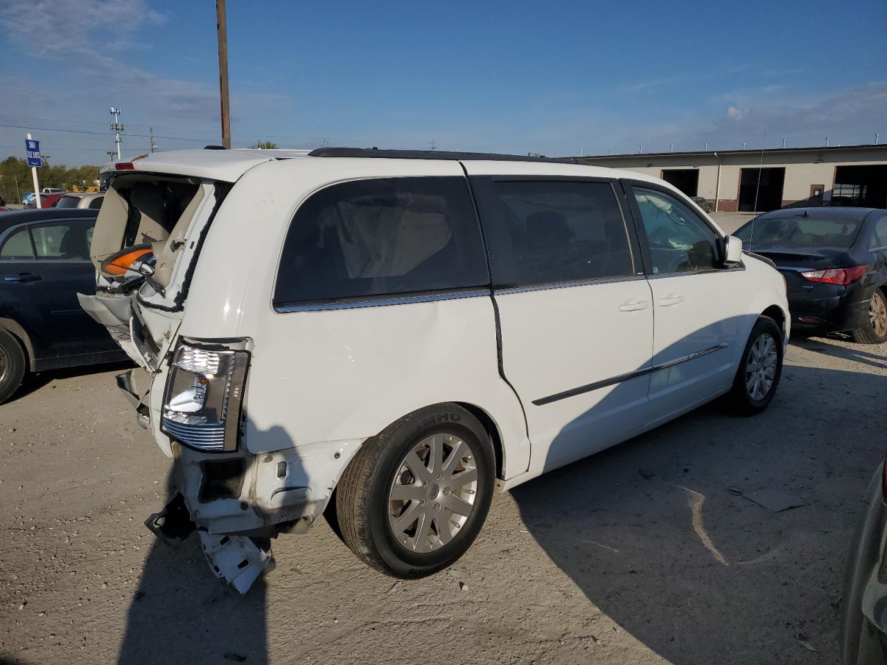 Image 3 of 2013 CHRYSLER TOWN & COUNTRY TOURING 2013 with VIN 2C4RC1BG9DR815324