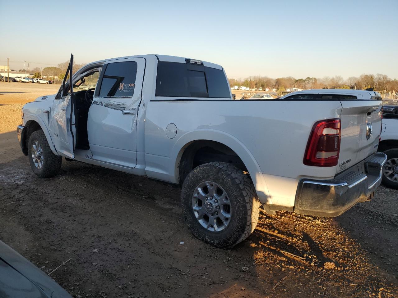 Image 2 of 2020 RAM 2500 LARAMIE 2020 with VIN 3C6UR5FJ8LG125114