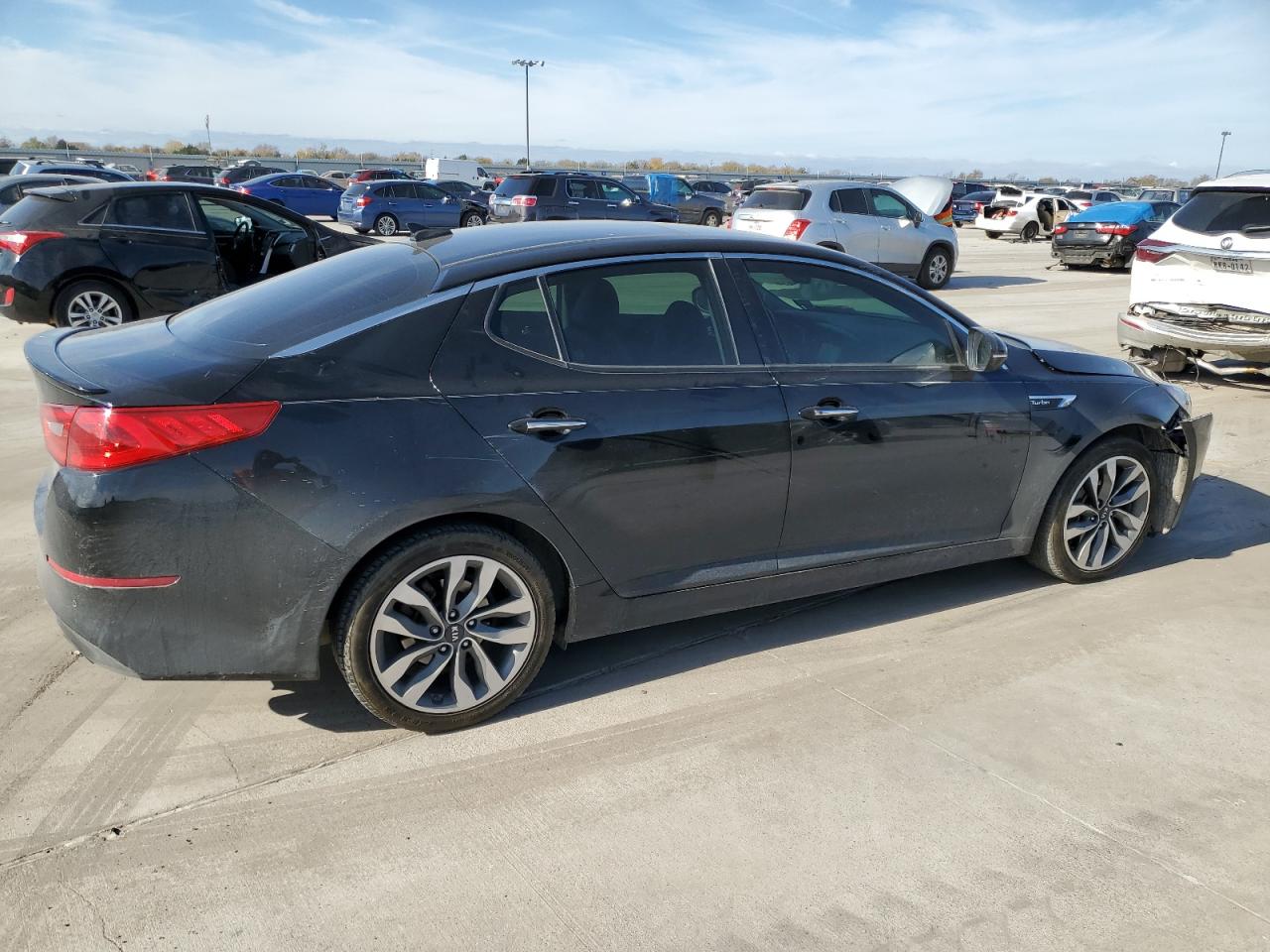 Image 3 of 2015 KIA OPTIMA SX 2015 with VIN 5XXGR4A6XFG424064