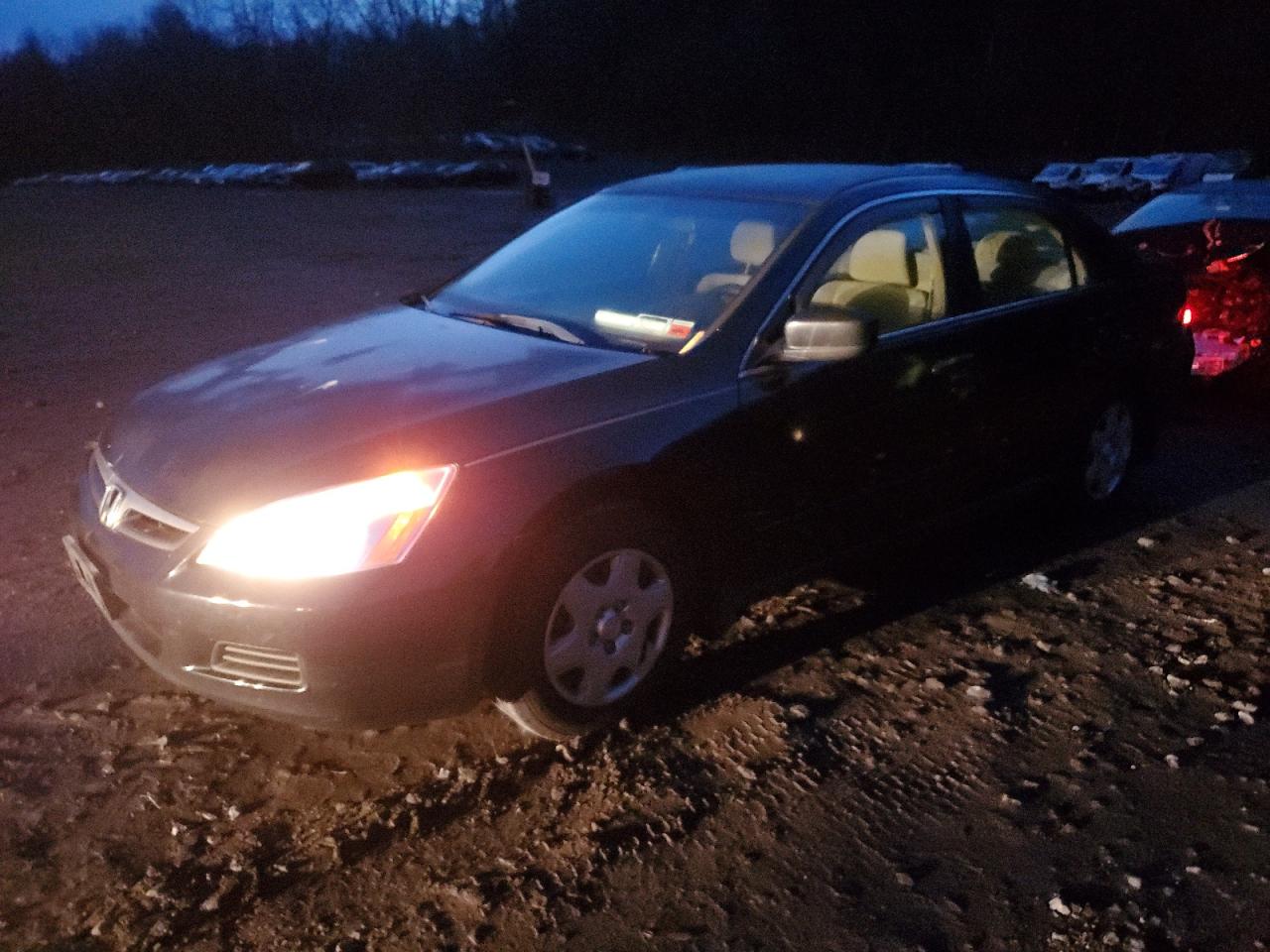 Image 1 of 2007 HONDA ACCORD LX 2007 with VIN 1HGCM55497A157087